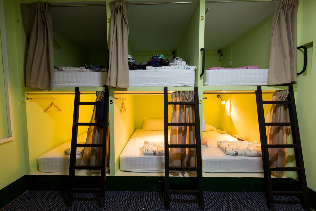 Little Monkey Hostel Rangoon Eksteriør billede