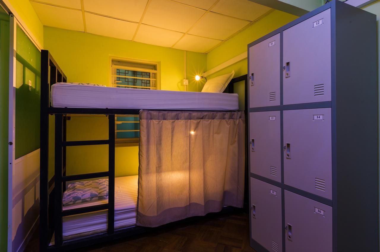 Little Monkey Hostel Rangoon Eksteriør billede
