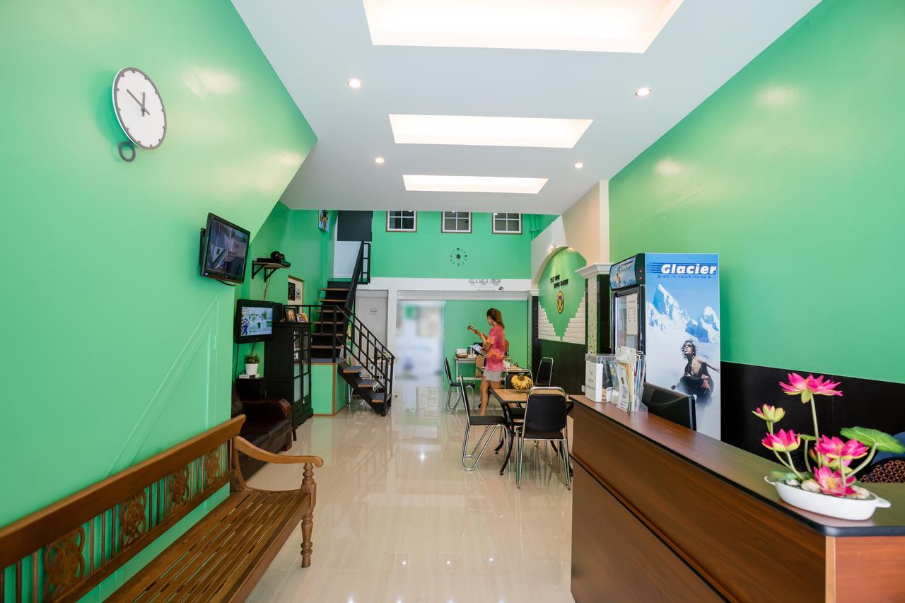 Little Monkey Hostel Rangoon Eksteriør billede
